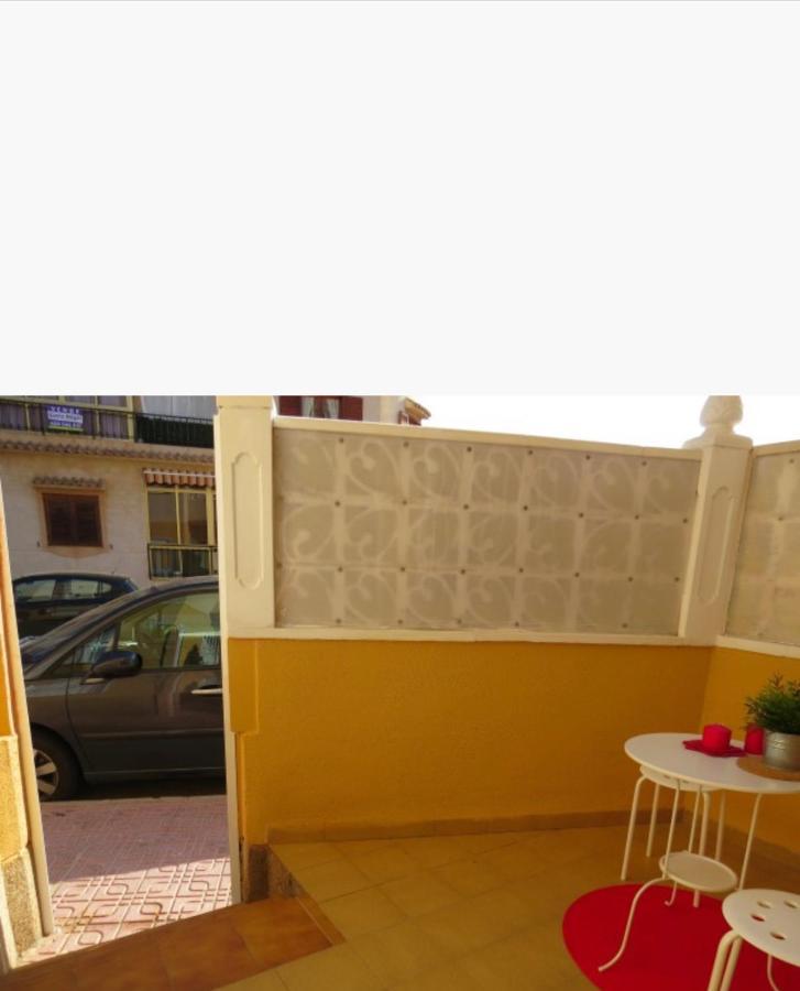 Bonito Apartamento De Dos Habitacion Y Piscina Torrevieja Eksteriør bilde