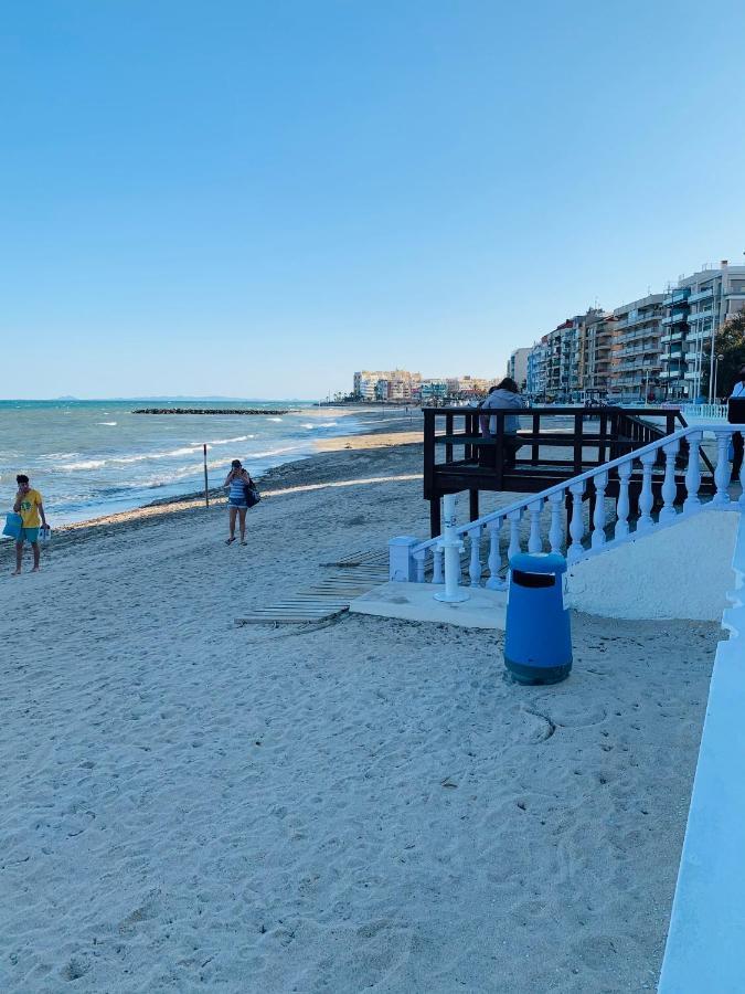 Bonito Apartamento De Dos Habitacion Y Piscina Torrevieja Eksteriør bilde