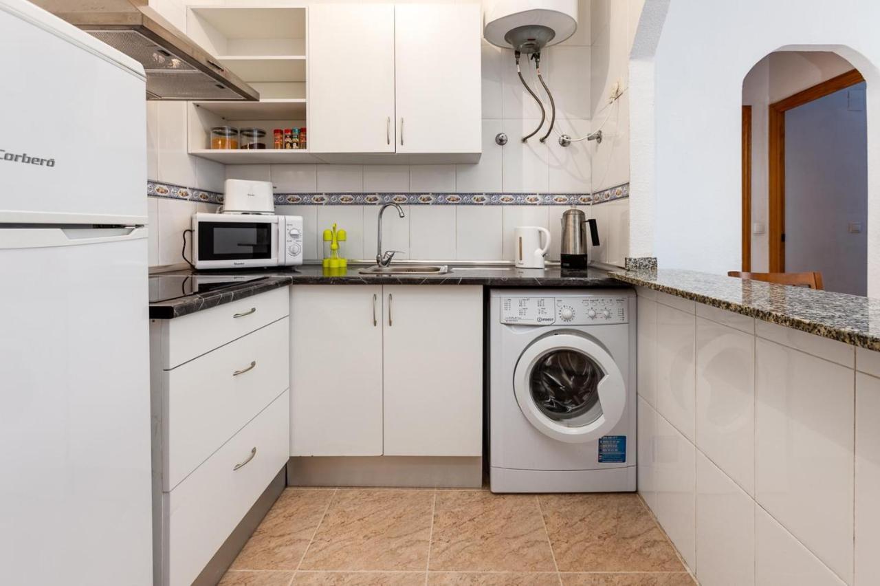 Bonito Apartamento De Dos Habitacion Y Piscina Torrevieja Eksteriør bilde