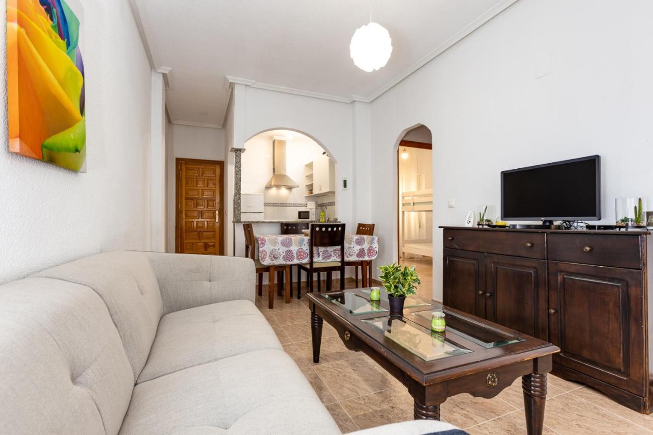 Bonito Apartamento De Dos Habitacion Y Piscina Torrevieja Eksteriør bilde